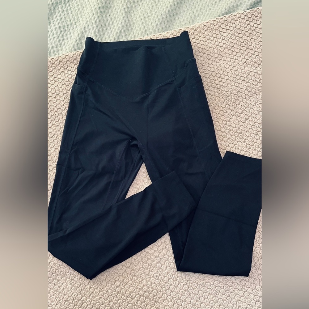 Halara UltraSculpt Booty Lifting leggings NWT